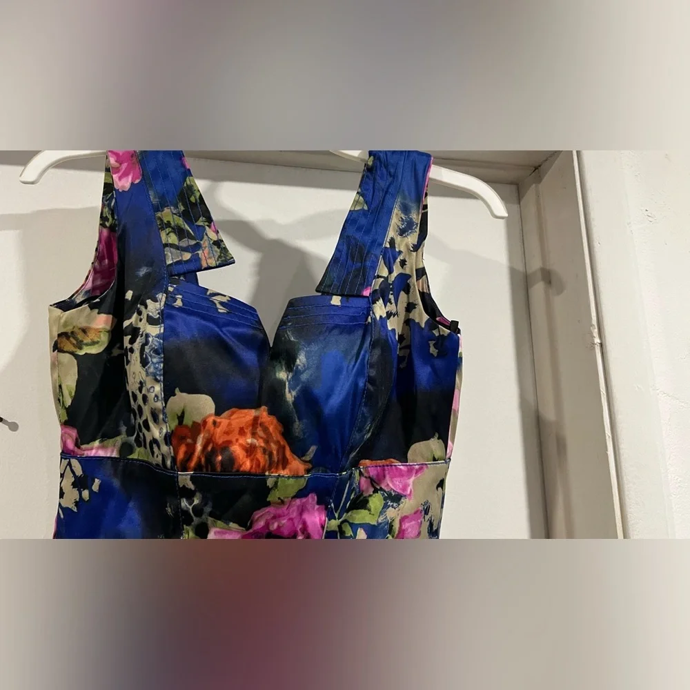 Beautiful, colorful evening dress! - Picture 8 of 10